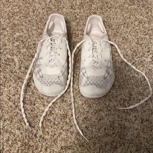 Nfinity cheer shoes